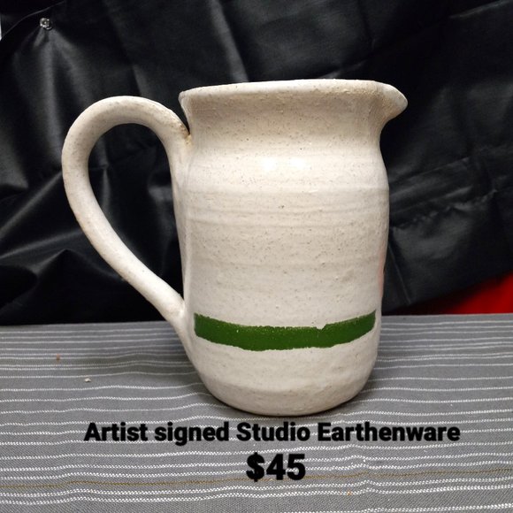 ART STUDIO EARTHENWARE PITCHER ***SIGNED*** - Picture 1 of 3